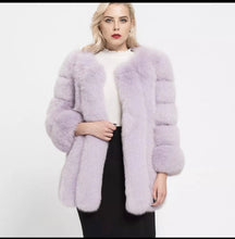 Load image into Gallery viewer, Long Vertical Fox Fur Coat Full Sleeves