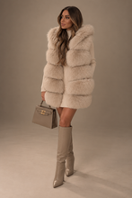 Load image into Gallery viewer, Hooded Five Row Fox Gilet