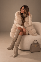 Load image into Gallery viewer, Hooded Five Row Fox Gilet