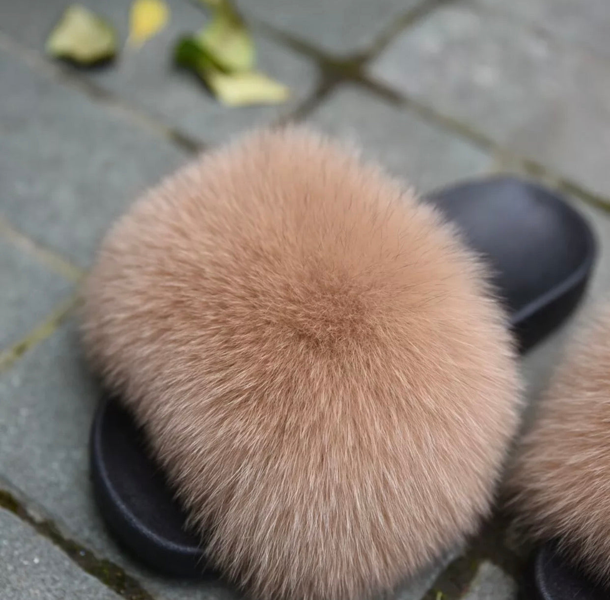 Real fox sales fur sliders