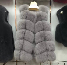 Load image into Gallery viewer, Classic Long Fox Fur Gilets