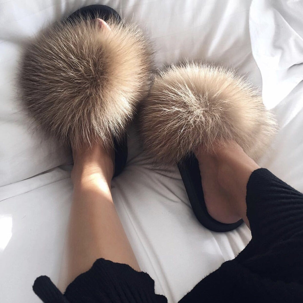 Fox Fur Sliders