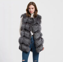 Load image into Gallery viewer, Classic Long Fox Fur Gilets